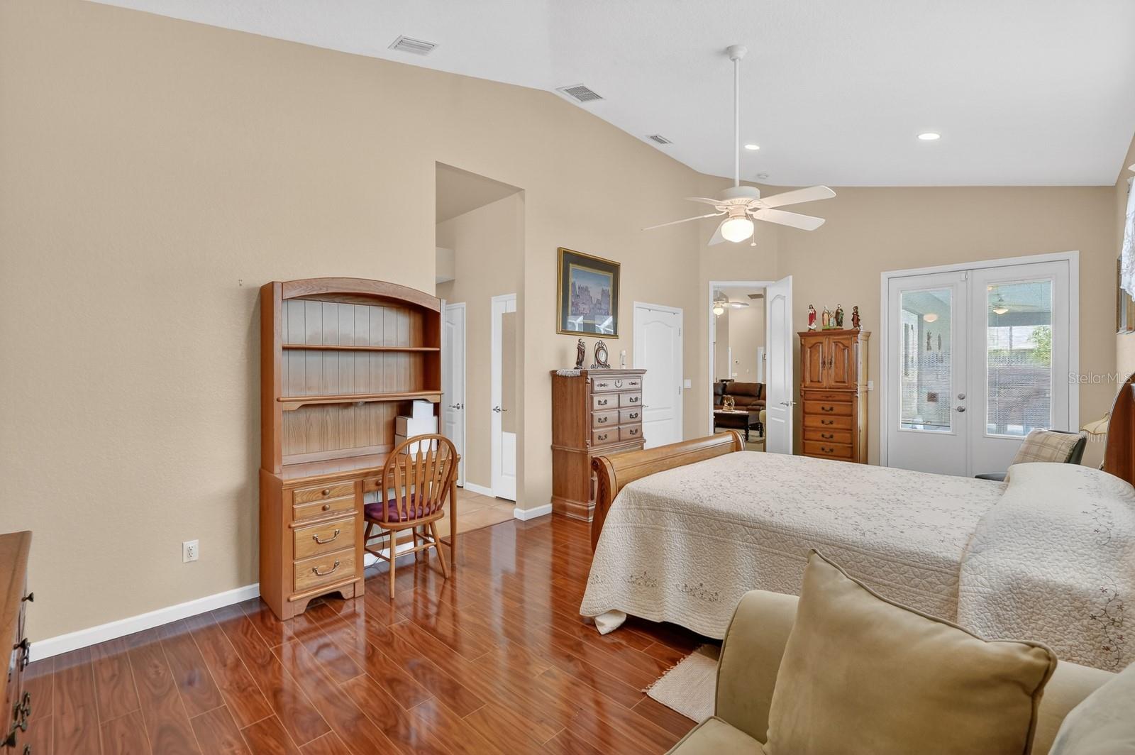 Image 24 of 43 For 50 Furness Place