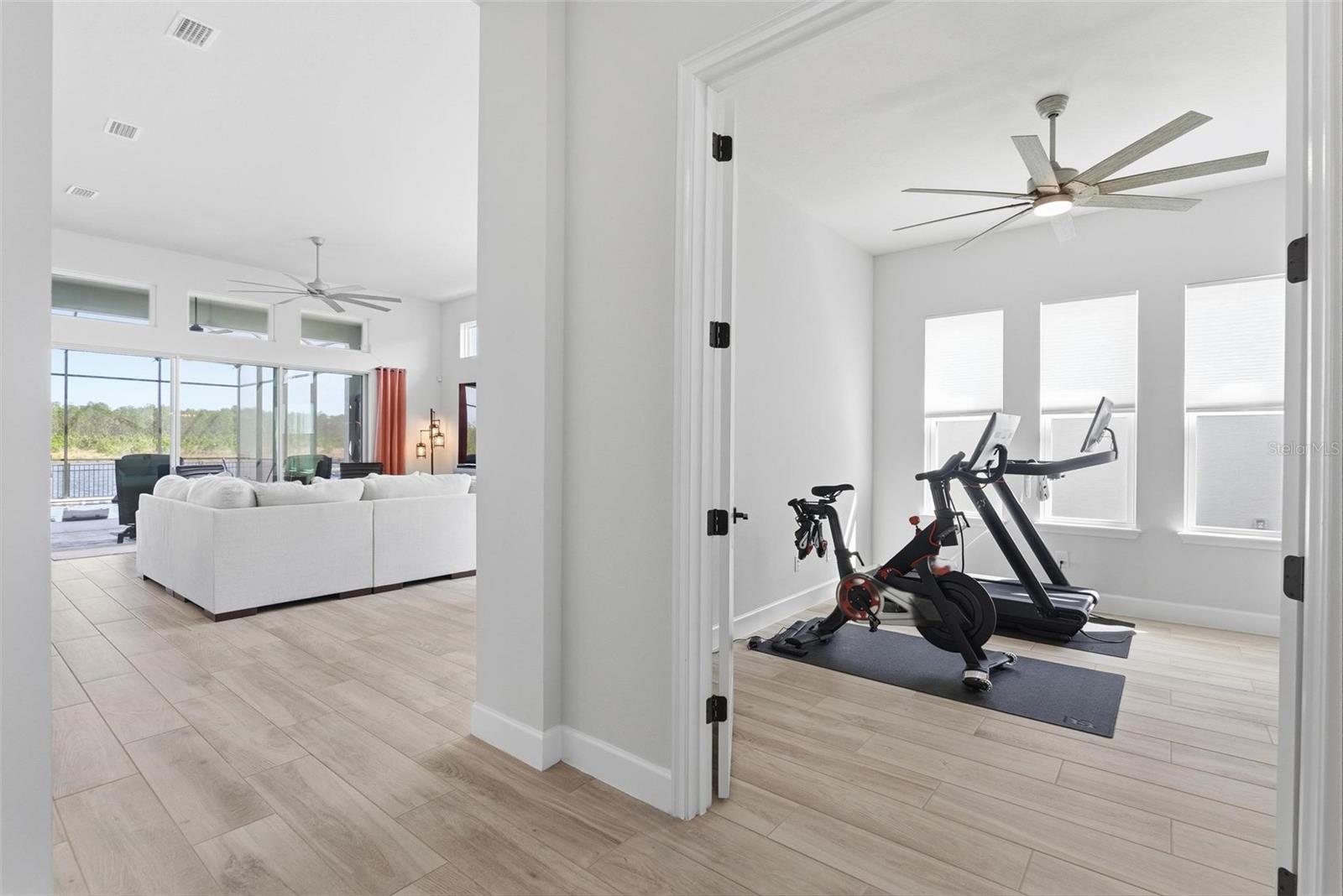 Image 46 of 71 For 270 Azure Mist Way