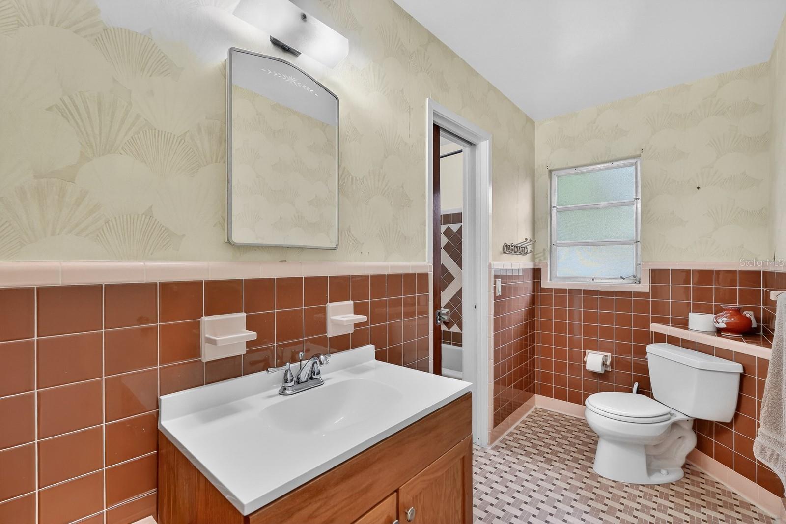 Image 26 of 52 For 436 Beach Street