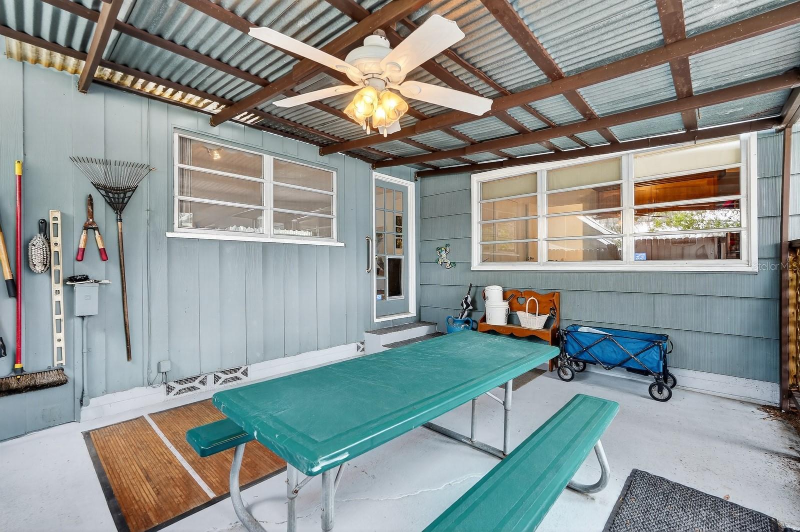 Image 32 of 52 For 436 Beach Street