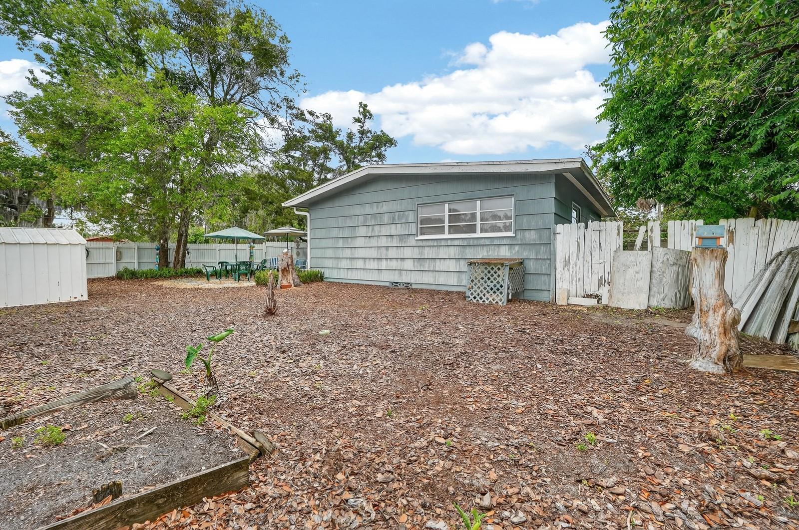 Image 38 of 52 For 436 Beach Street