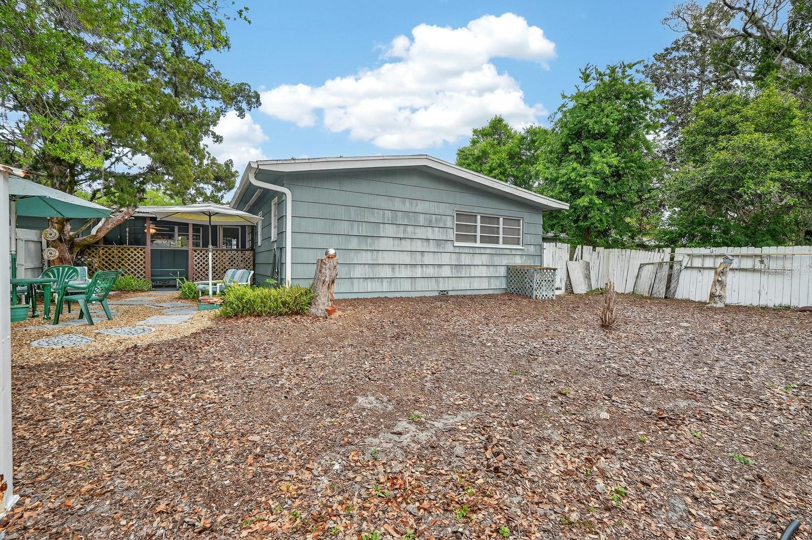 Image 39 of 52 For 436 Beach Street