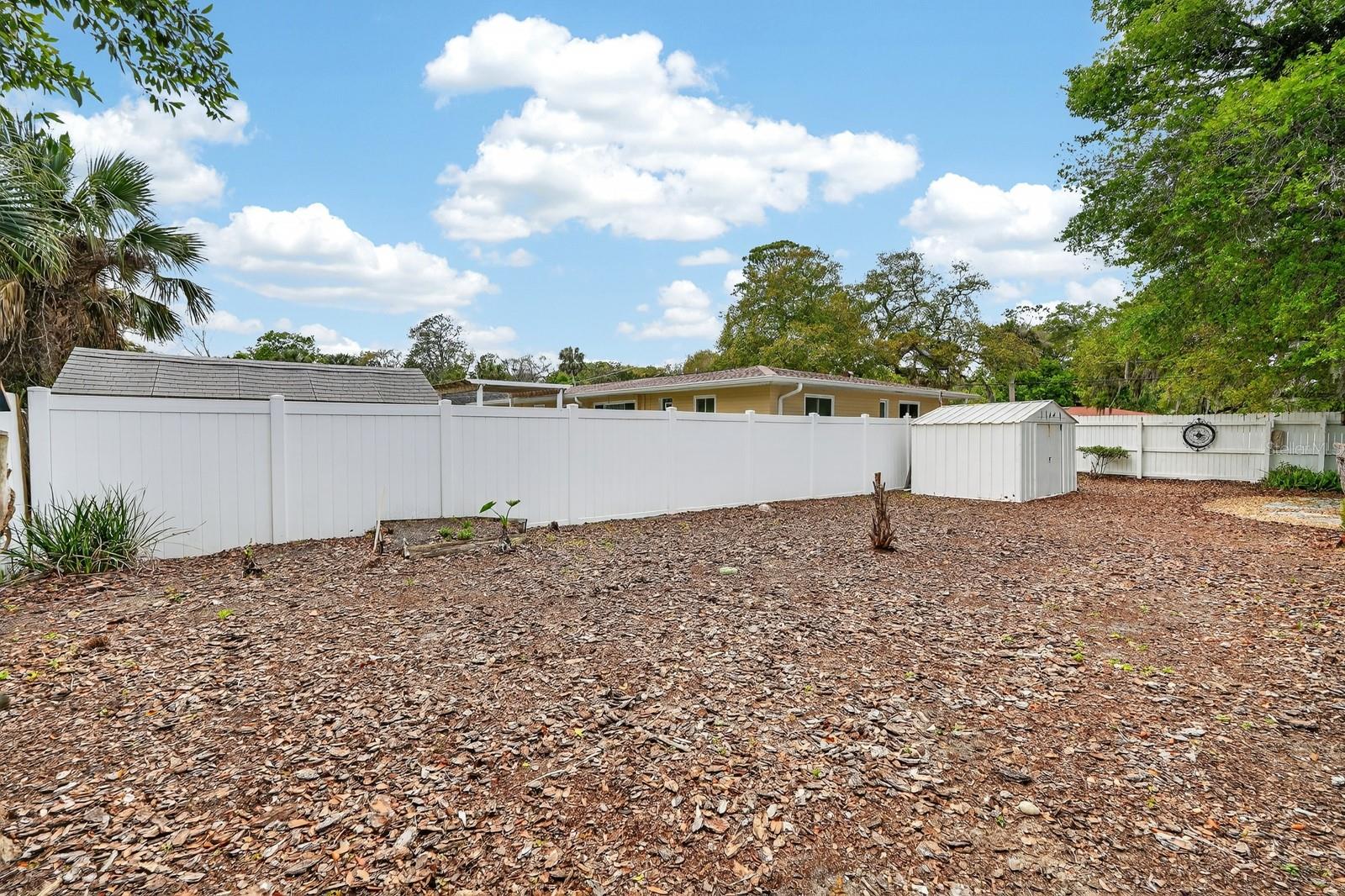 Image 40 of 52 For 436 Beach Street