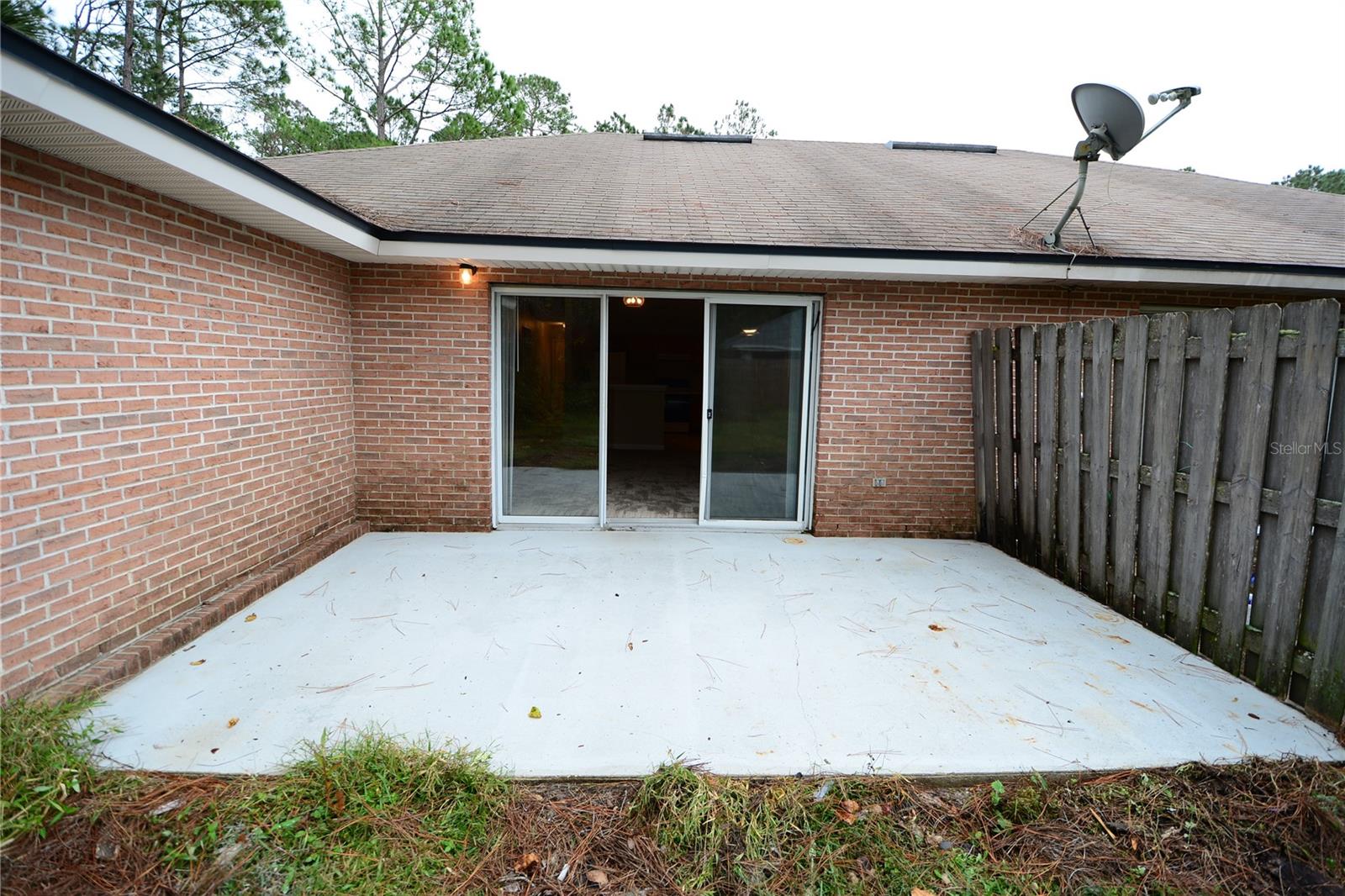 Image 11 of 20 For 35 Regent Lane B