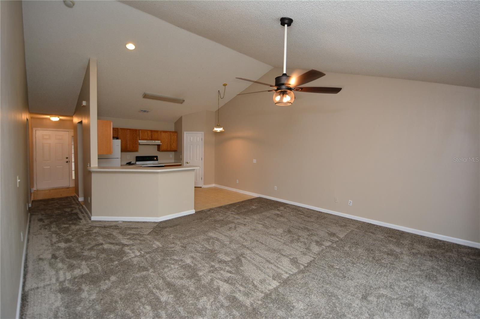 Image 9 of 20 For 35 Regent Lane B