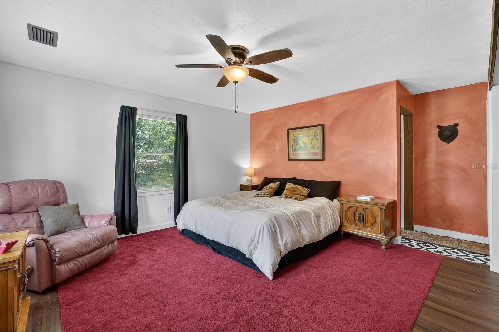 Image 20 of 55 For 116 Round Lake Circle