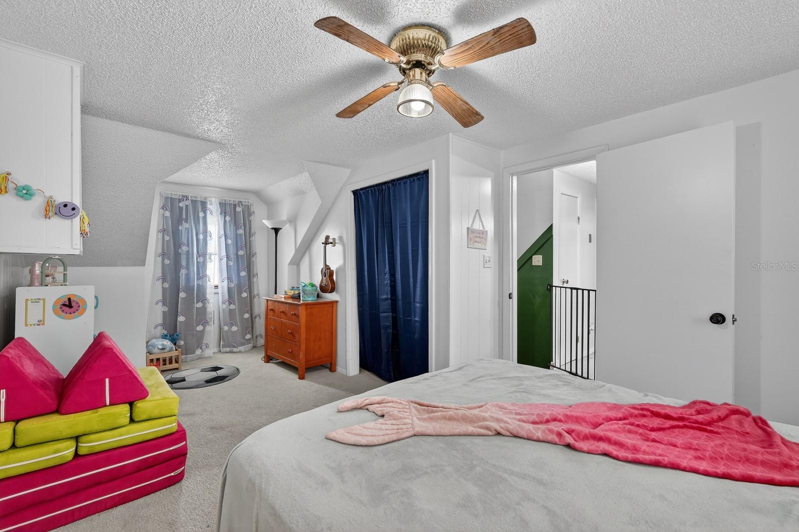 Image 27 of 55 For 116 Round Lake Circle