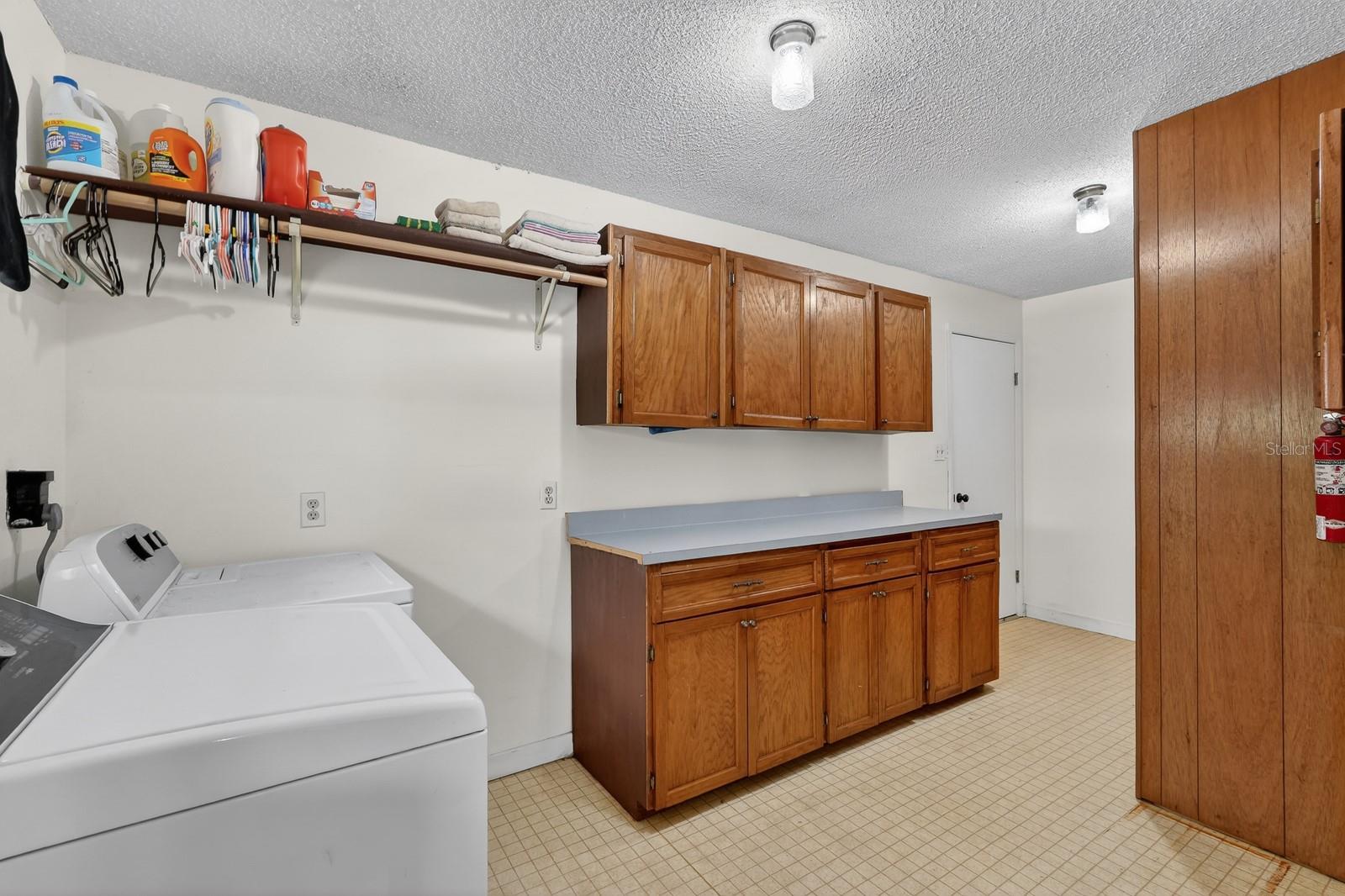 Image 31 of 55 For 116 Round Lake Circle