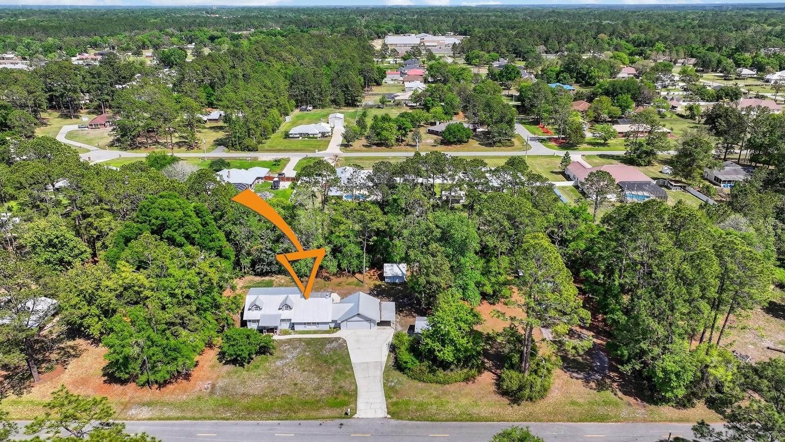 Image 41 of 55 For 116 Round Lake Circle