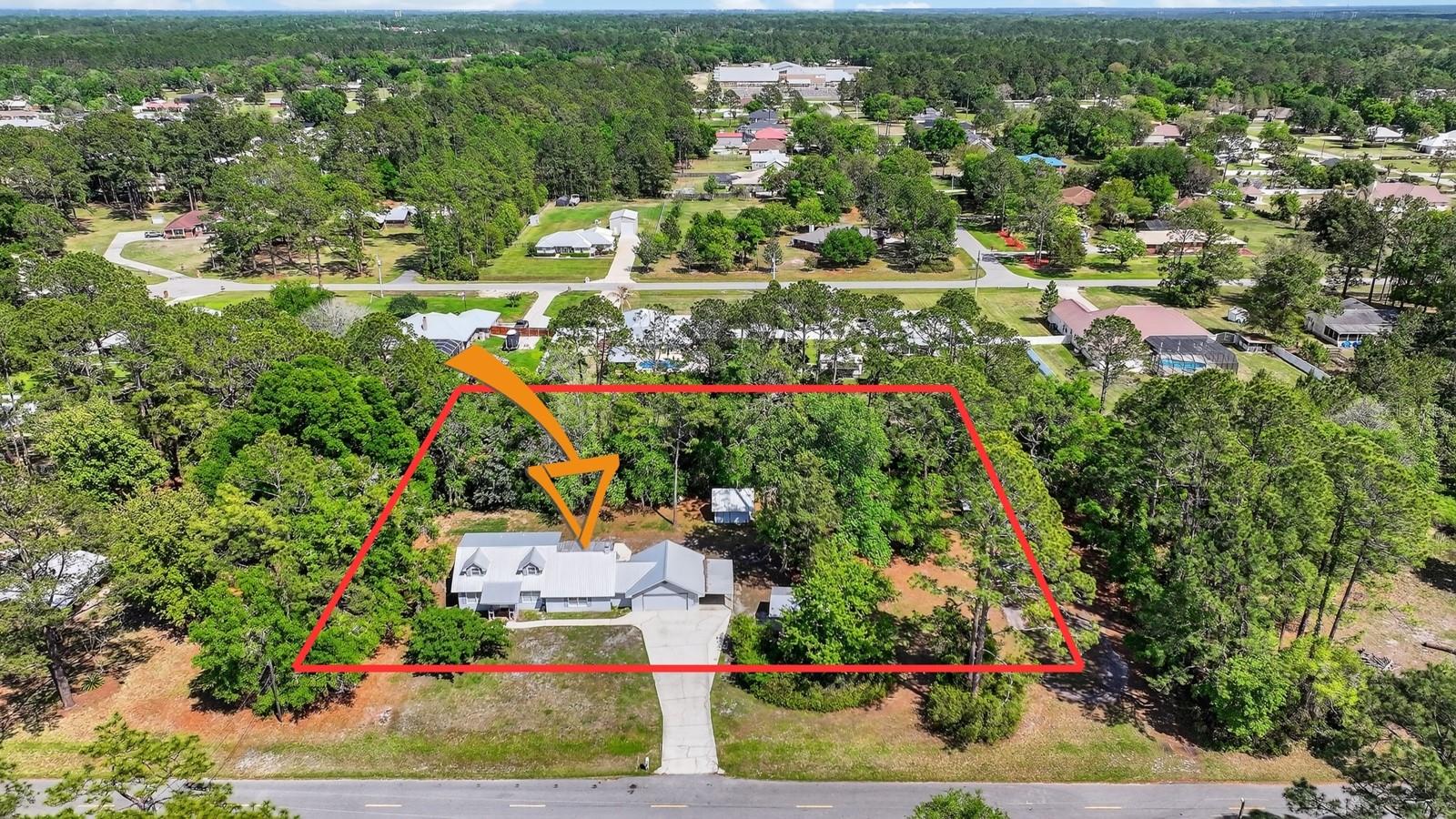 Image 42 of 55 For 116 Round Lake Circle