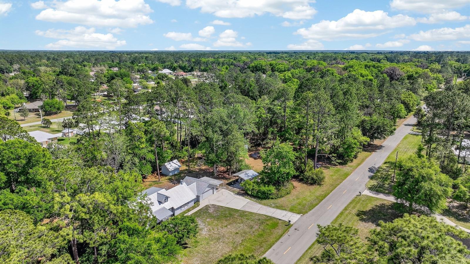 Image 49 of 55 For 116 Round Lake Circle