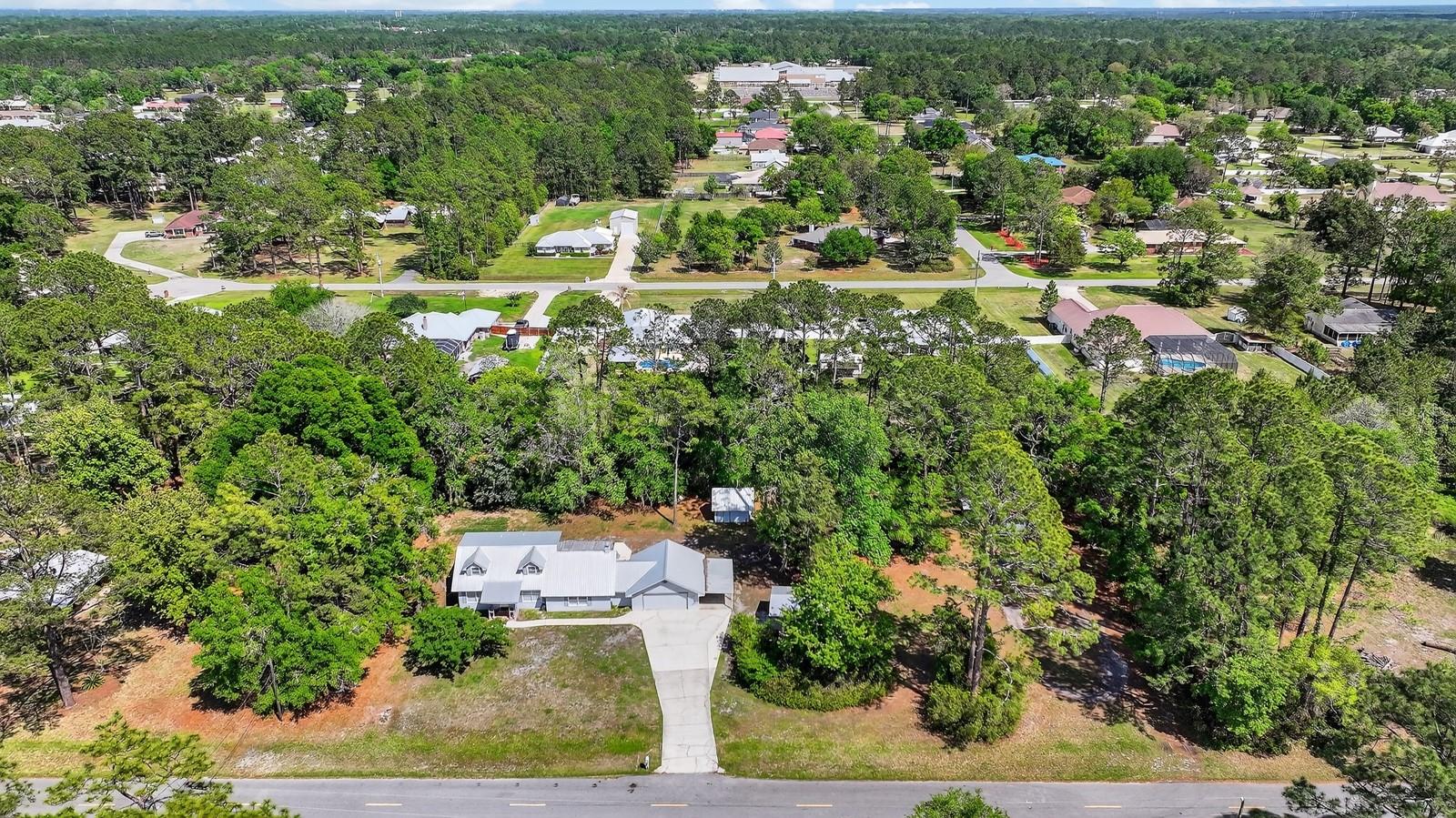 Image 50 of 55 For 116 Round Lake Circle