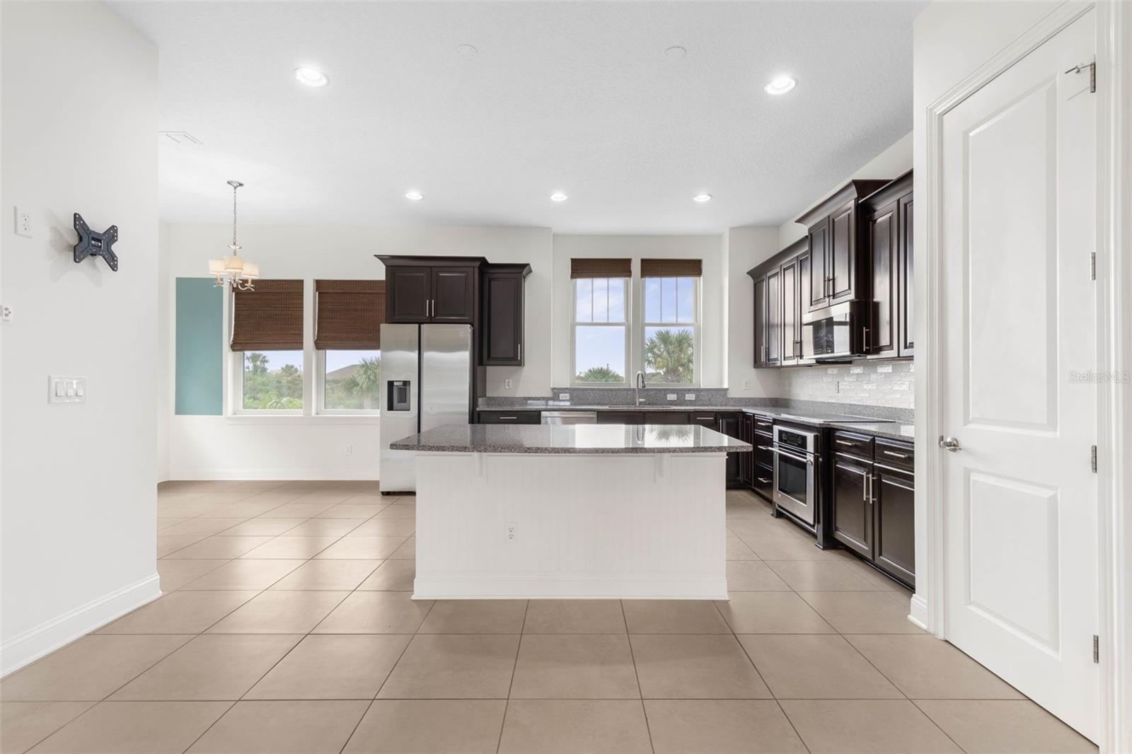 Image 14 of 85 For 2703 Morning Light Court