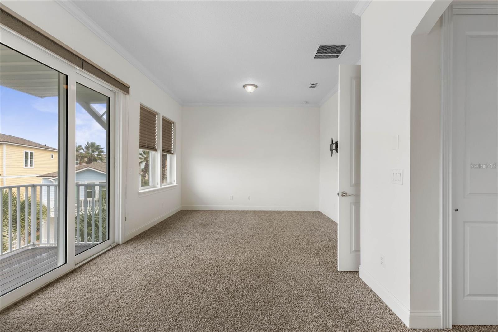 Image 29 of 85 For 2703 Morning Light Court