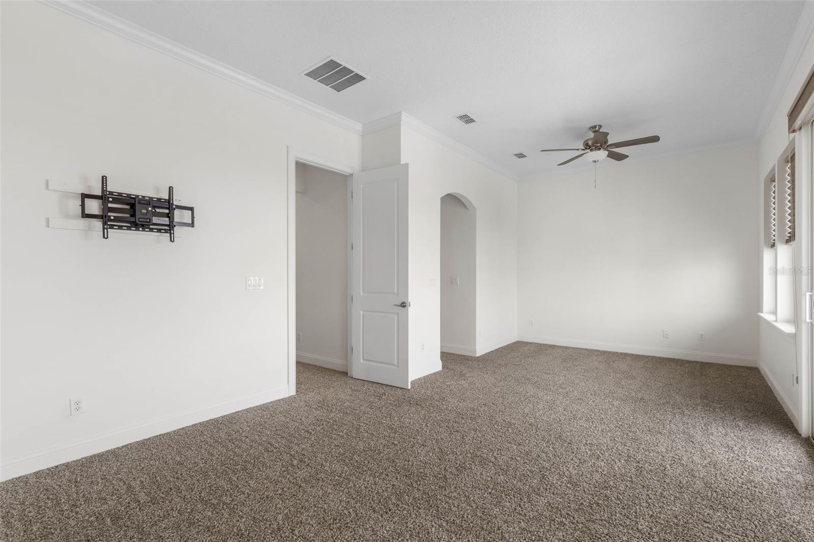 Image 31 of 85 For 2703 Morning Light Court