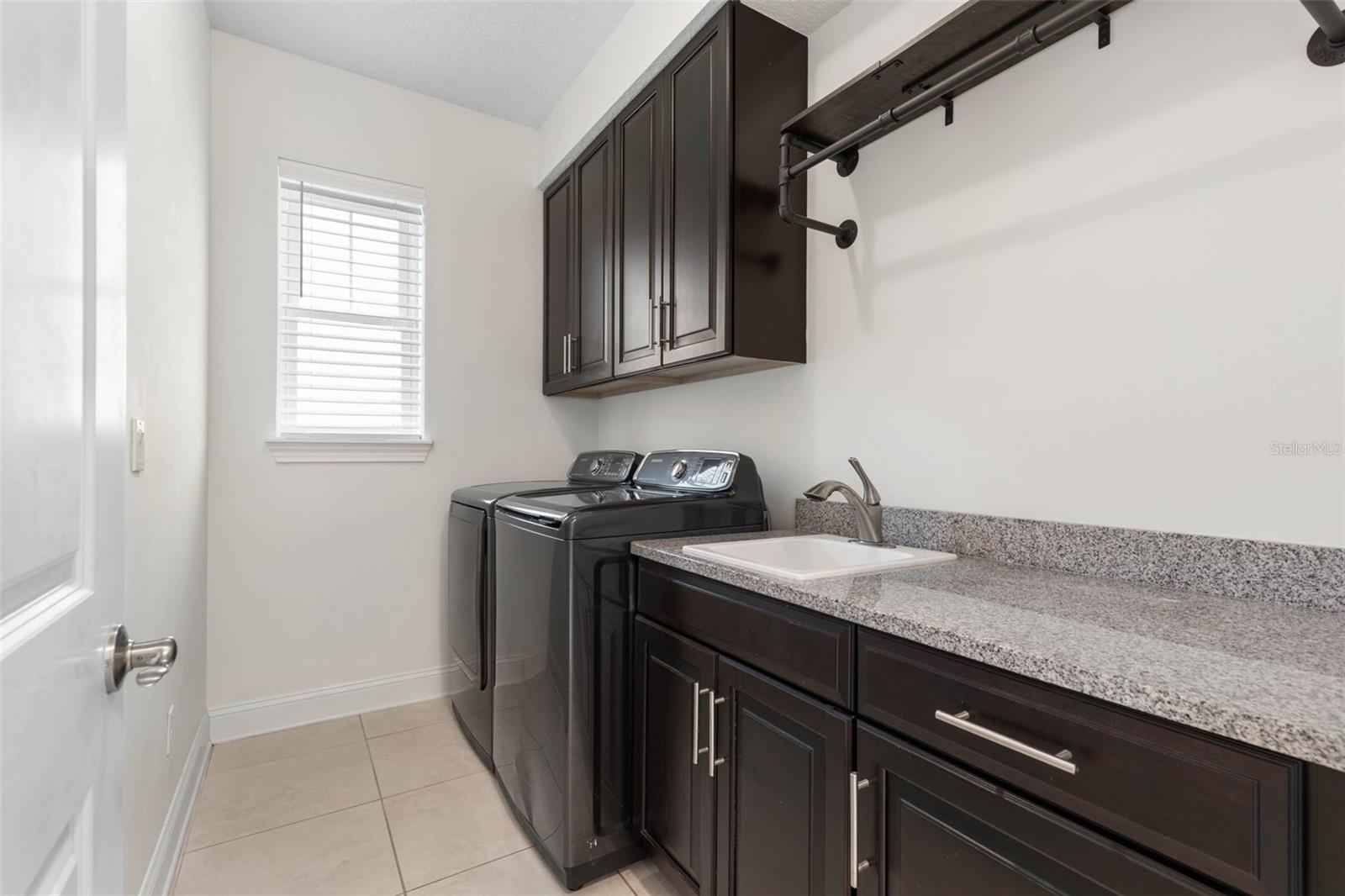 Image 46 of 85 For 2703 Morning Light Court