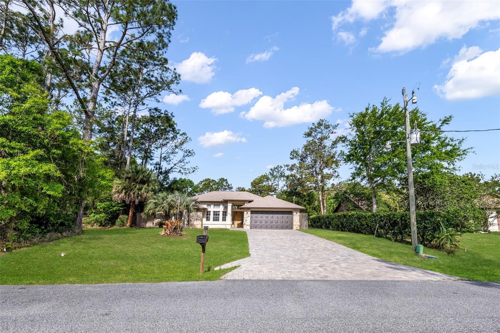 Image 14 of 57 For 282 Beachway Drive