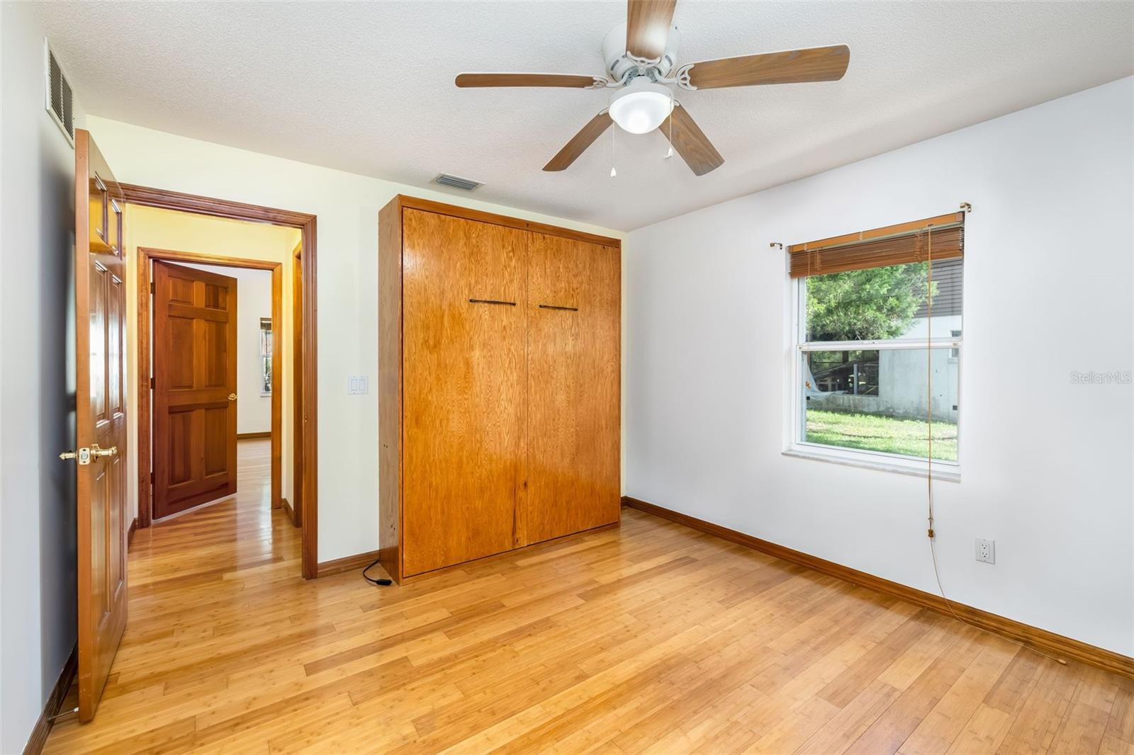 Image 45 of 57 For 282 Beachway Drive