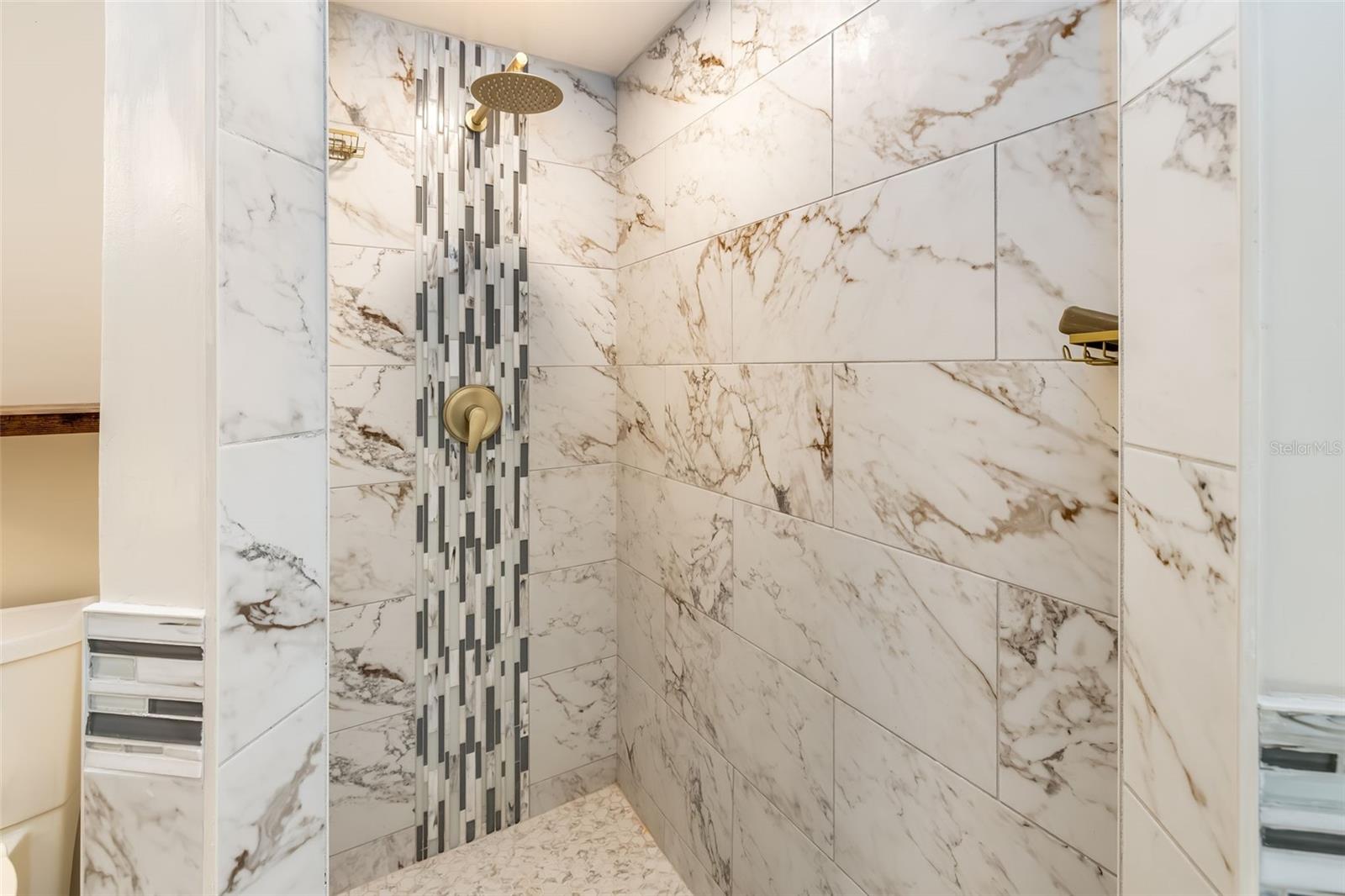 Image 50 of 57 For 282 Beachway Drive