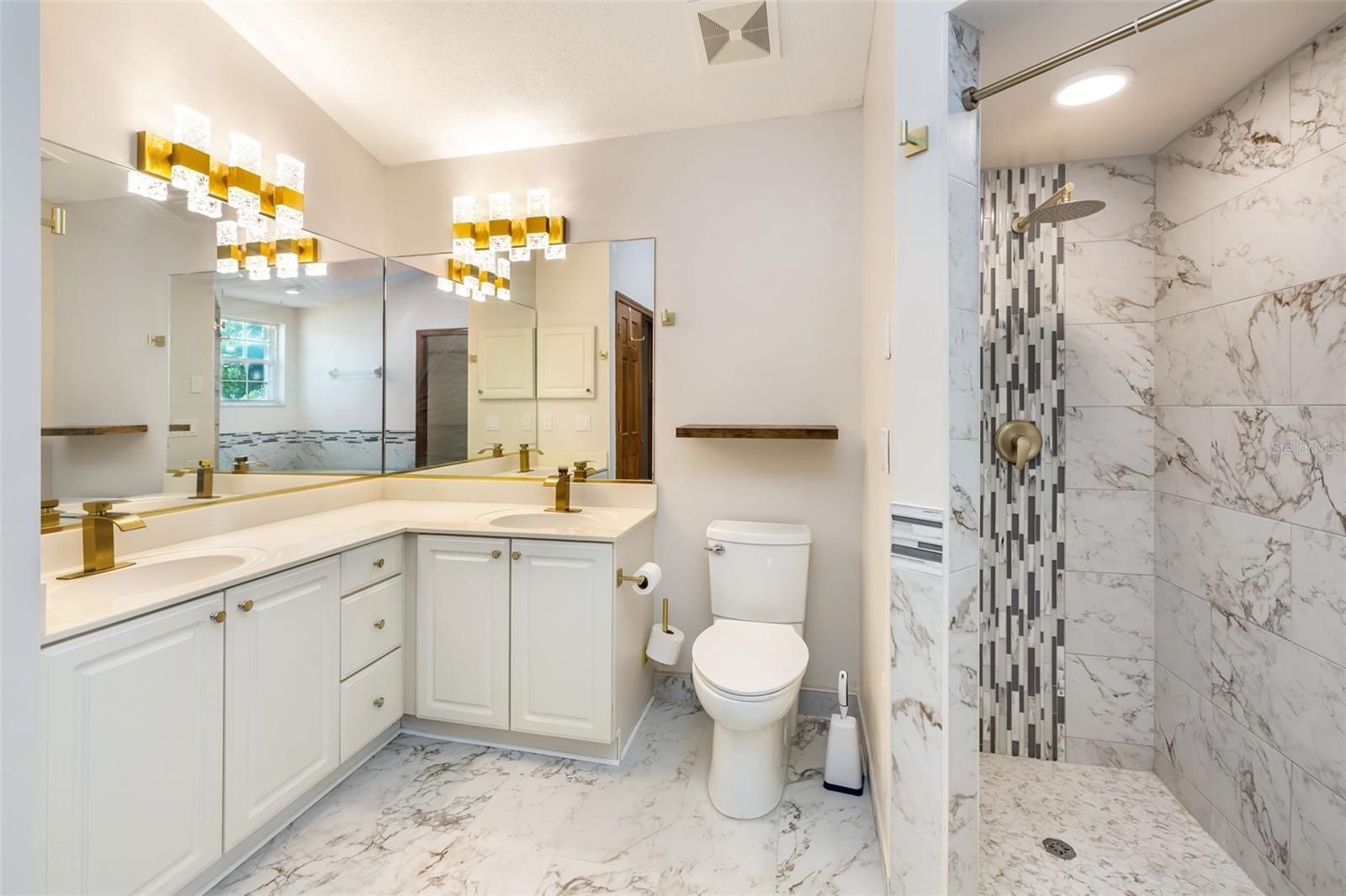 Image 51 of 57 For 282 Beachway Drive