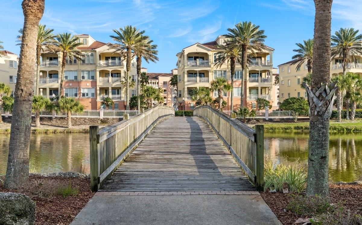 Image 24 of 95 For 9 Northshore Drive