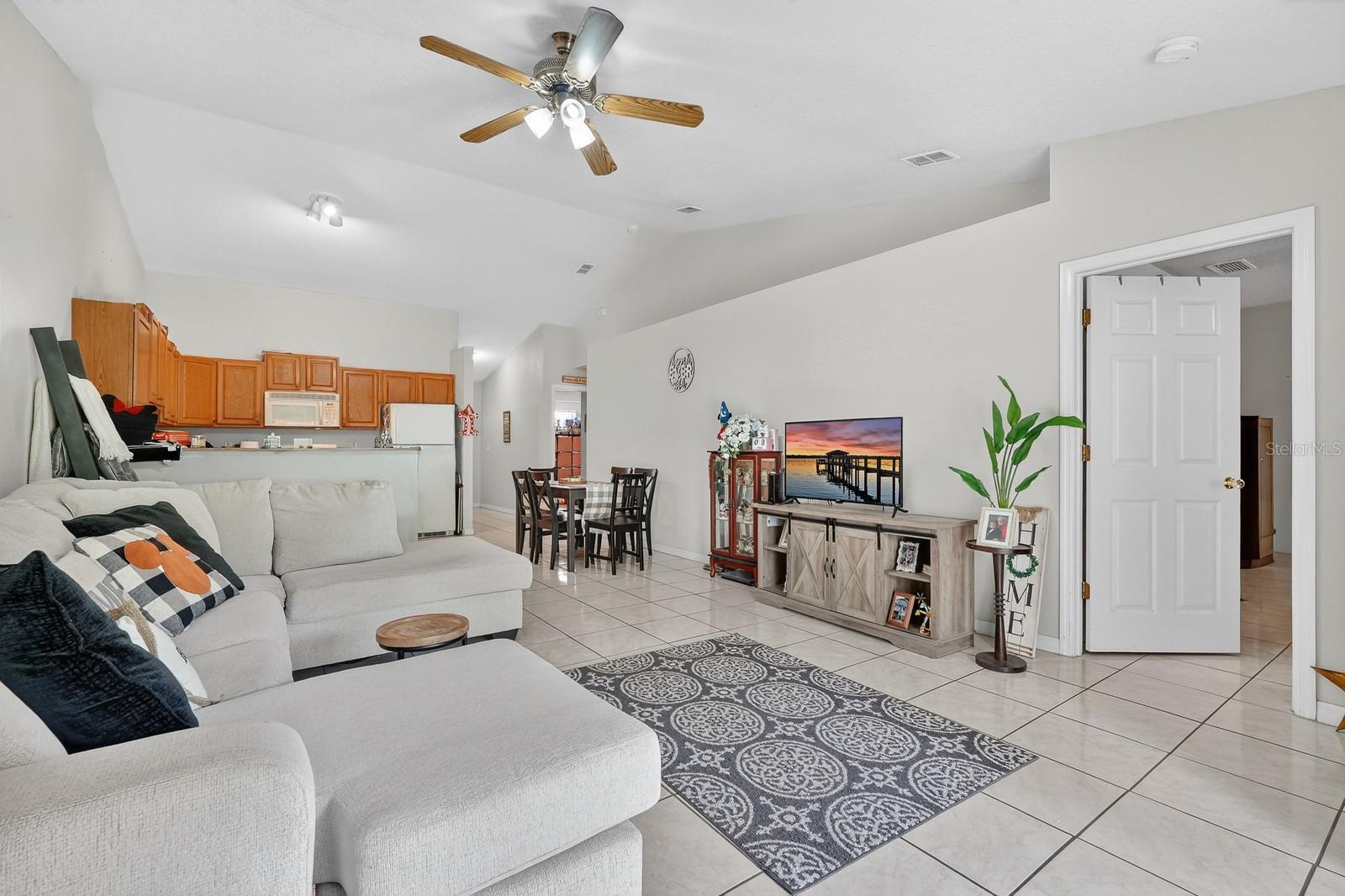 Image 13 of 29 For 6 Pleasant Lane A-b