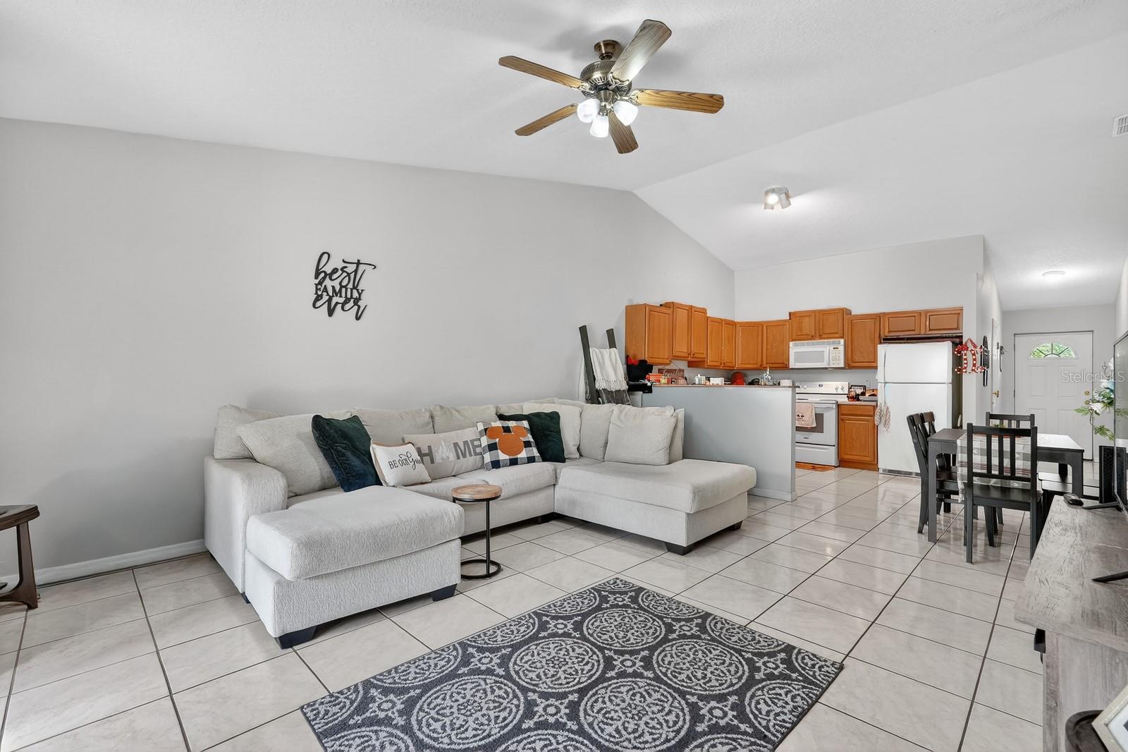 Image 14 of 29 For 6 Pleasant Lane A-b