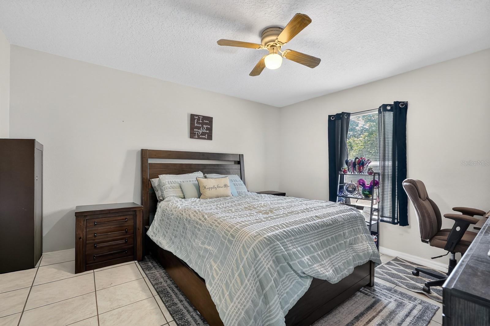 Image 19 of 29 For 6 Pleasant Lane A-b