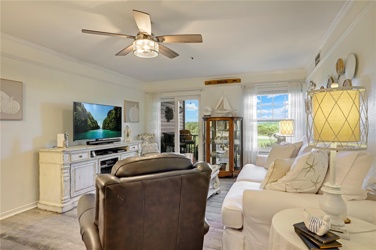 Image 22 of 59 For 110 Ocean Hollow Lane 101