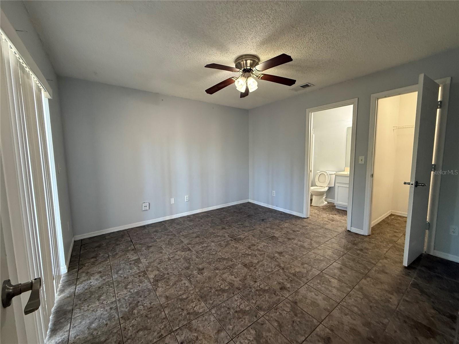 Image 11 of 14 For 39 Beechwood Lane