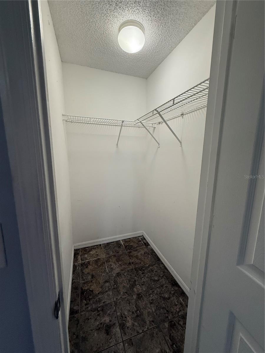 Image 12 of 14 For 39 Beechwood Lane