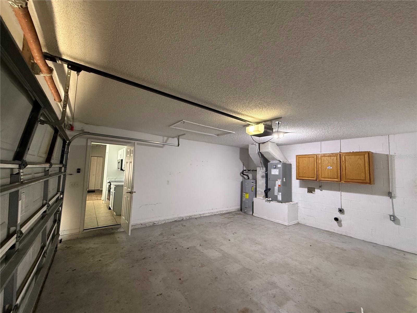 Image 2 of 14 For 39 Beechwood Lane