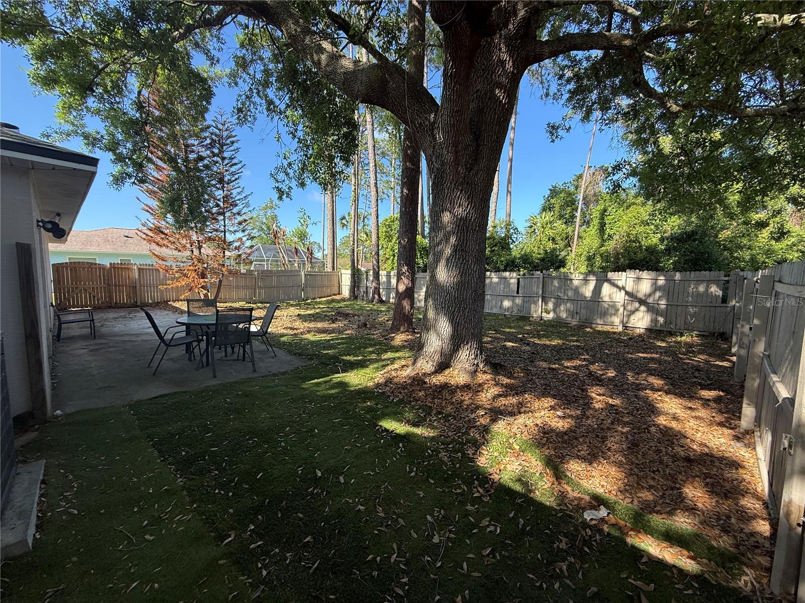 Image 3 of 14 For 39 Beechwood Lane