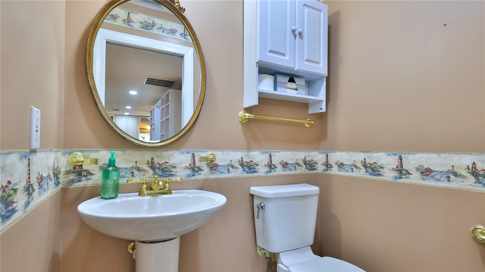 Image 11 of 47 For 87 Cimmaron Drive