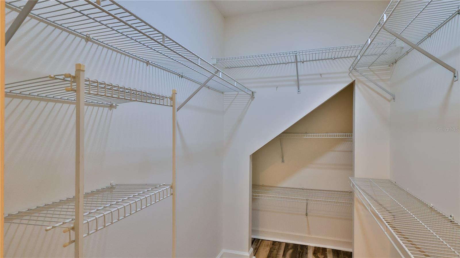 Image 15 of 47 For 87 Cimmaron Drive