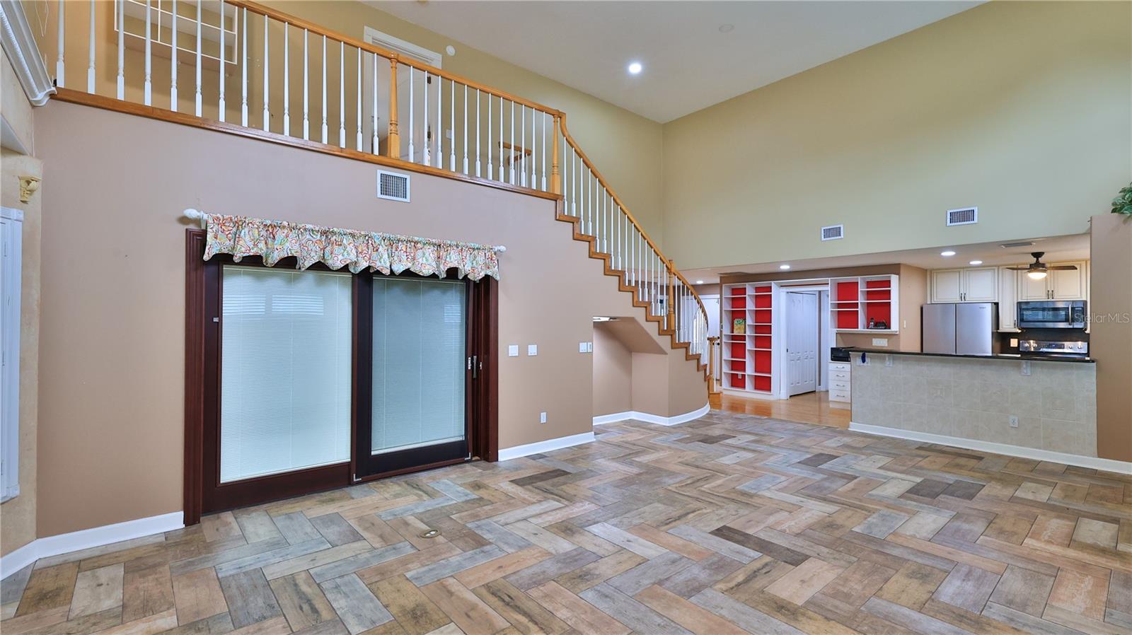 Image 23 of 47 For 87 Cimmaron Drive