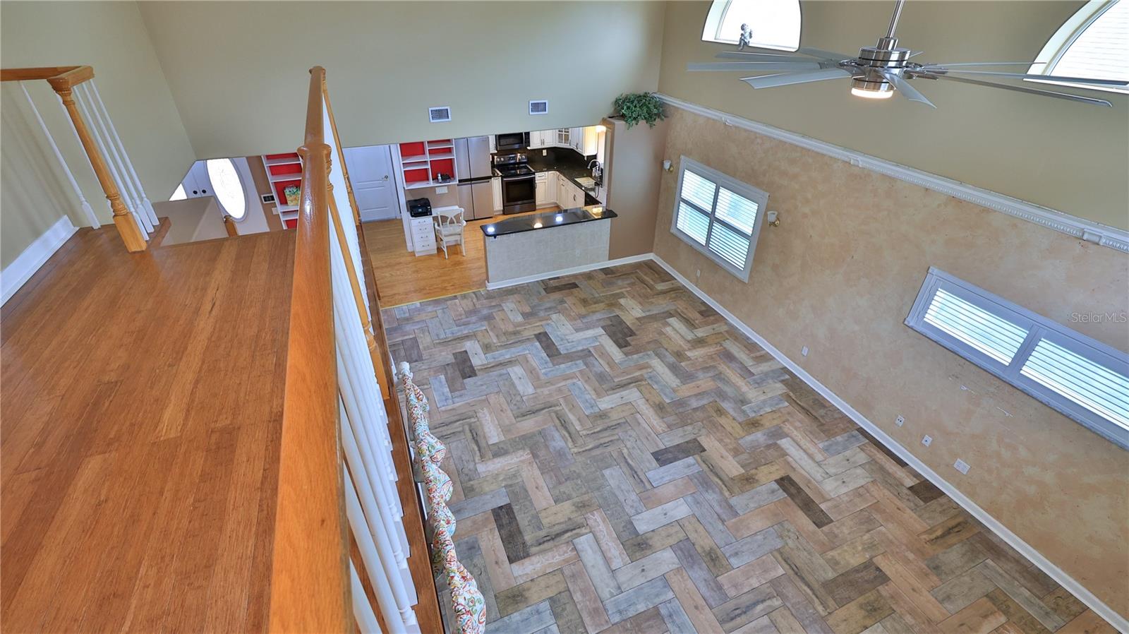 Image 33 of 47 For 87 Cimmaron Drive