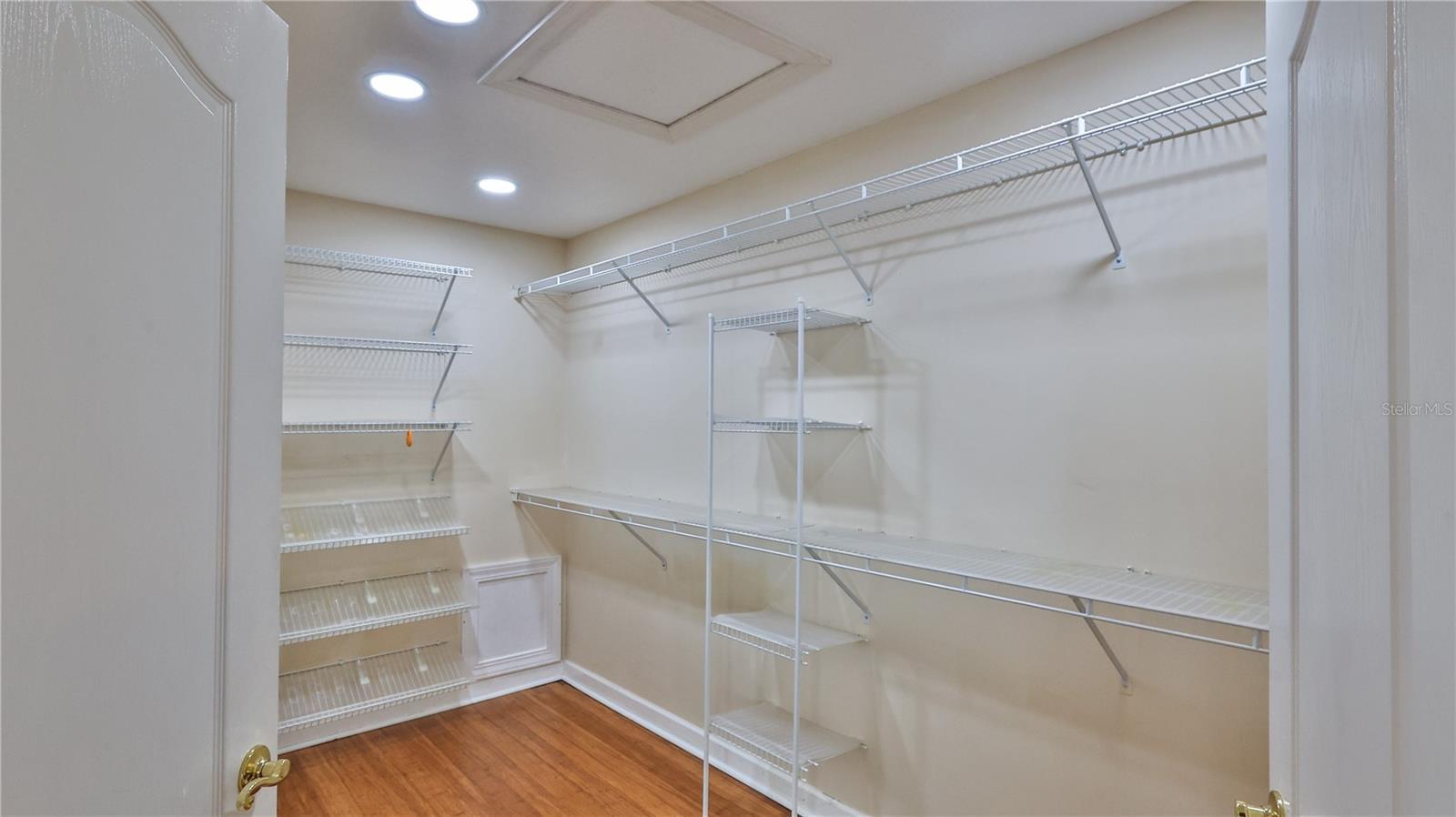 Image 38 of 47 For 87 Cimmaron Drive