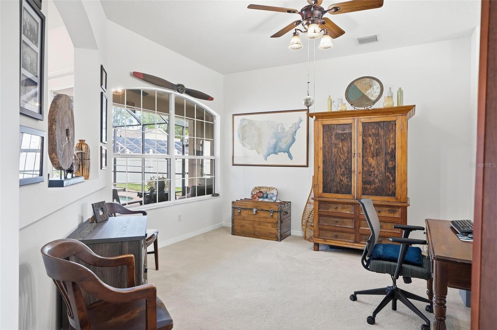 Image 13 of 96 For 21 Woodshire Lane