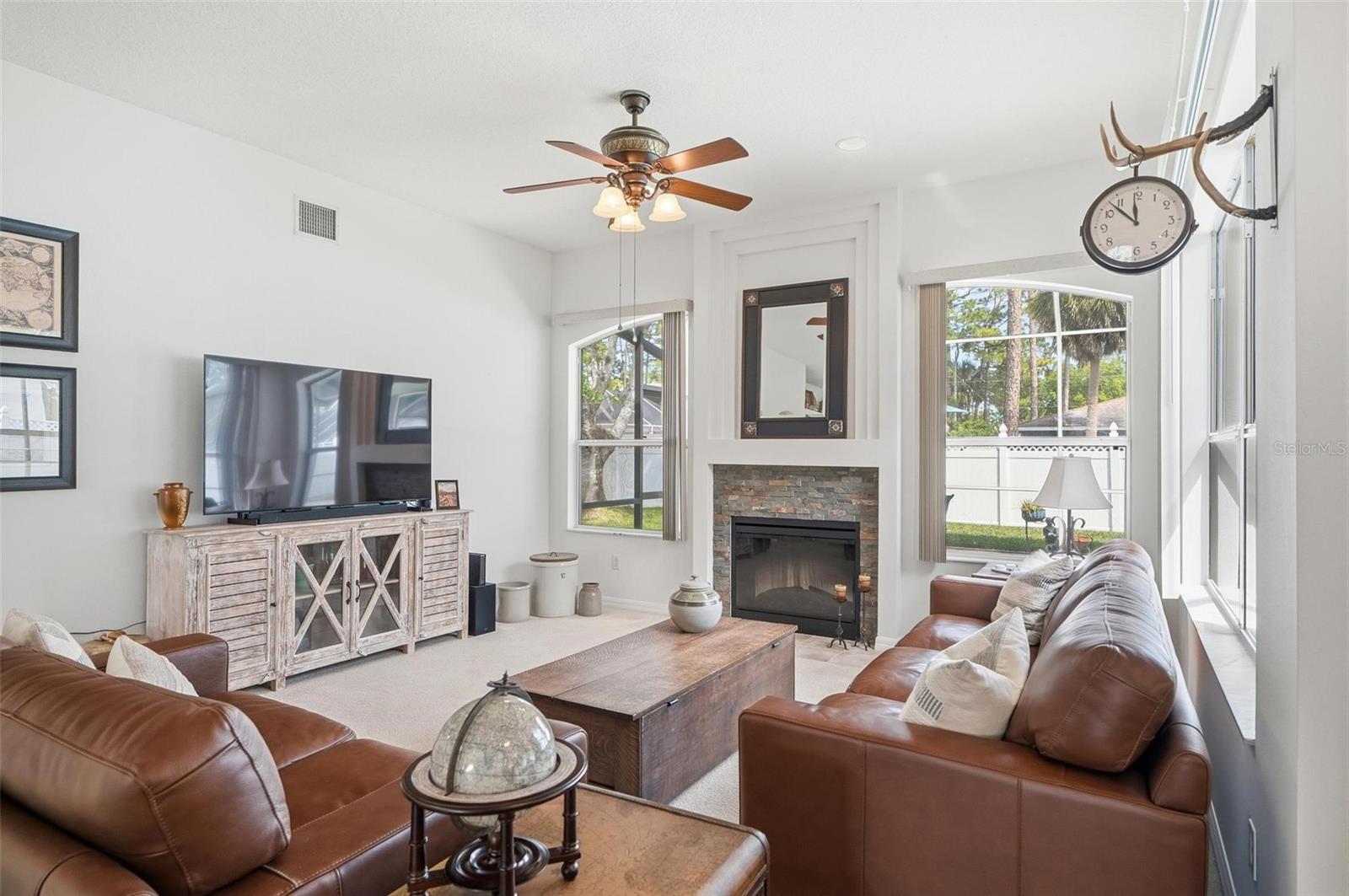 Image 18 of 96 For 21 Woodshire Lane