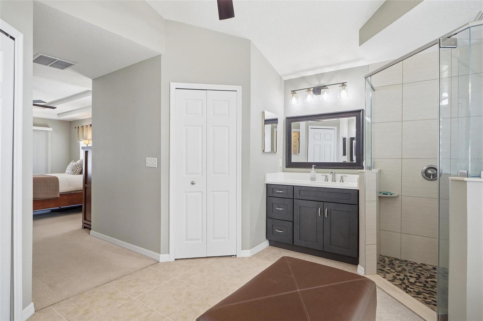 Image 40 of 96 For 21 Woodshire Lane