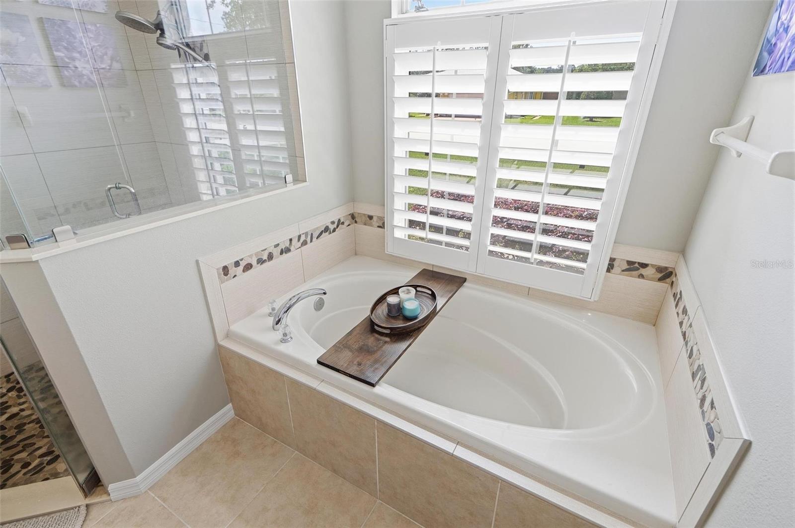 Image 42 of 96 For 21 Woodshire Lane