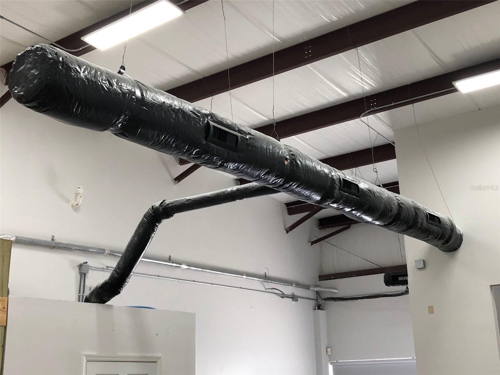 Image 5 of 13 For 2323 State Street 56