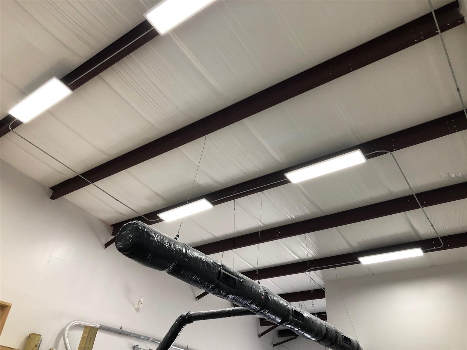 Image 6 of 13 For 2323 State Street 56