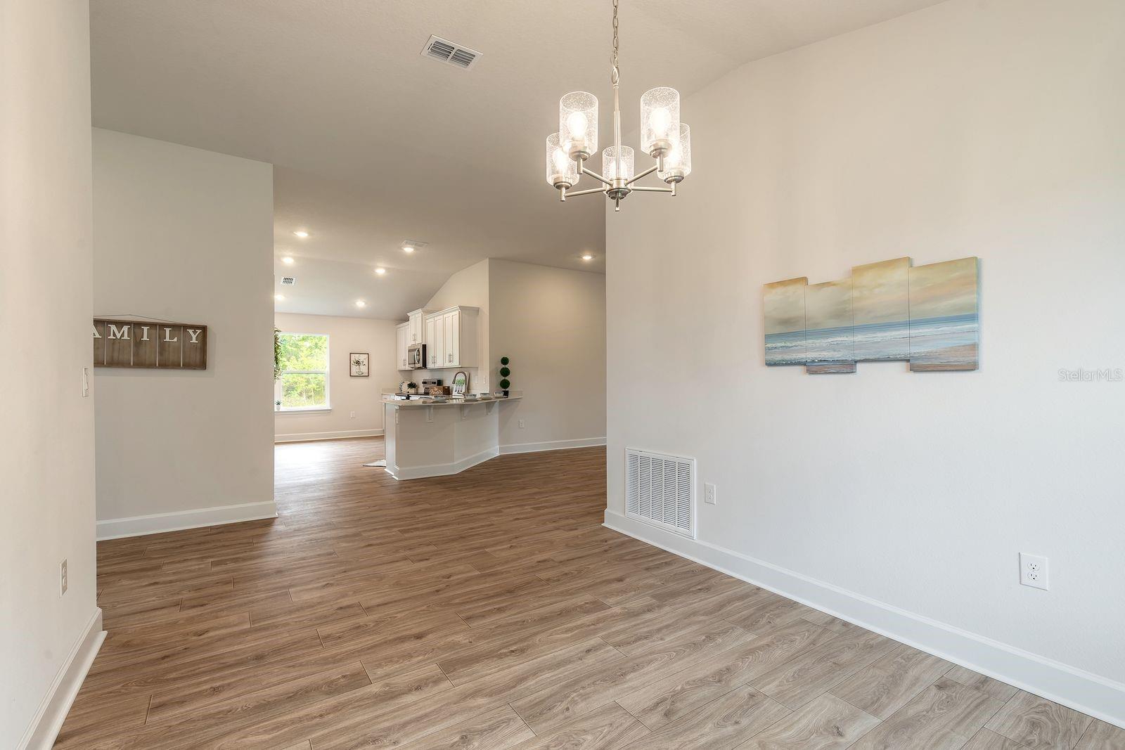 Image 17 of 44 For 18 Squadron Place