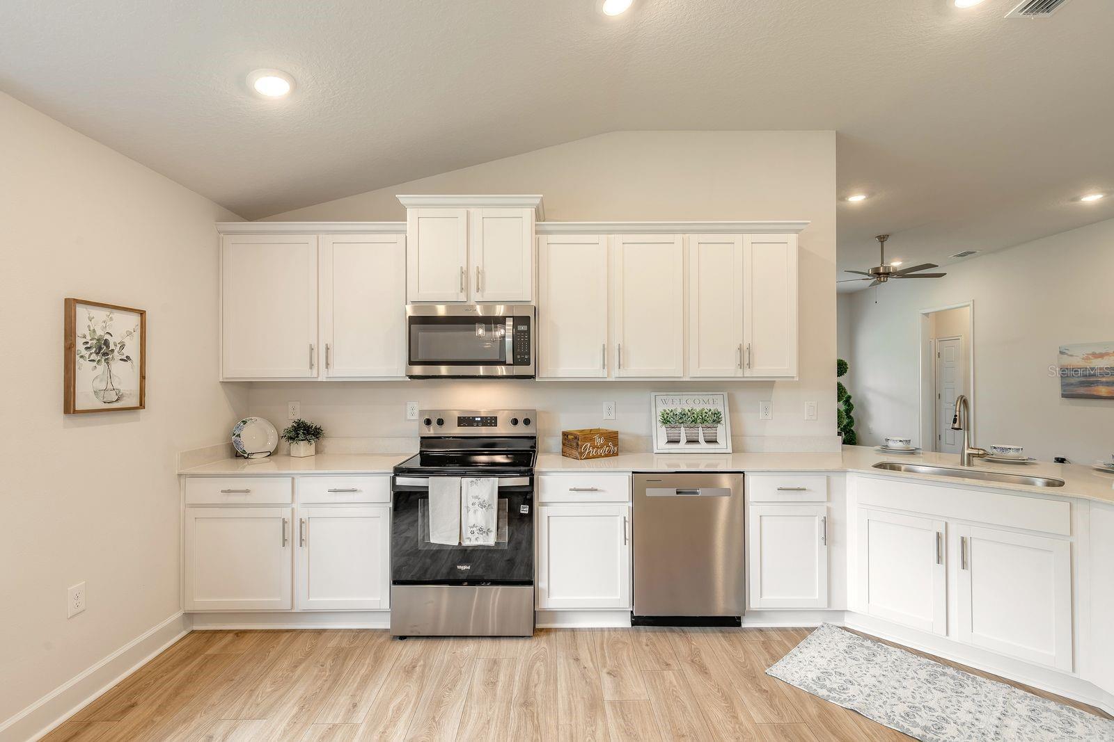 Image 8 of 44 For 18 Squadron Place