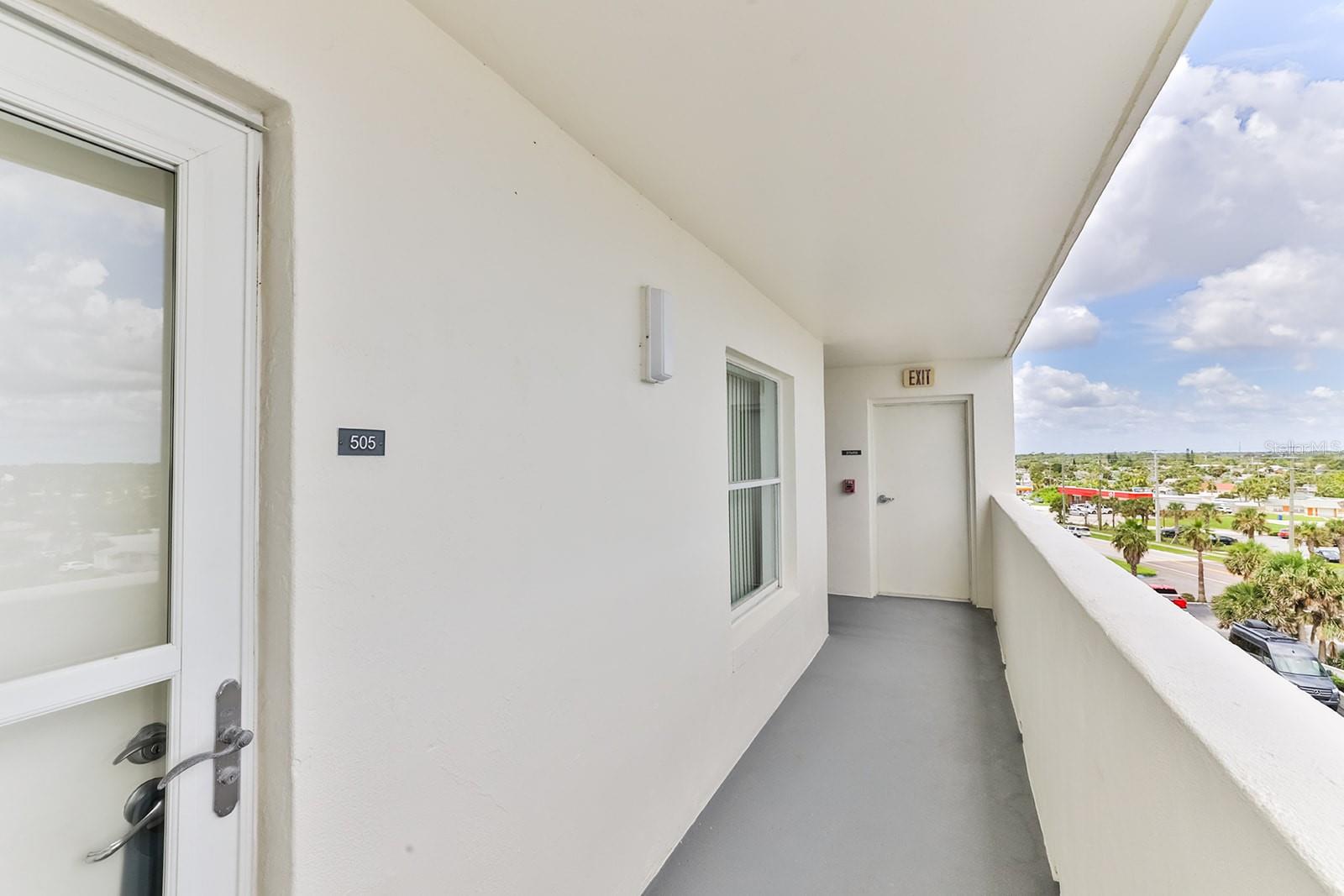 Image 10 of 51 For 1183 Ocean Shore Boulevard 505