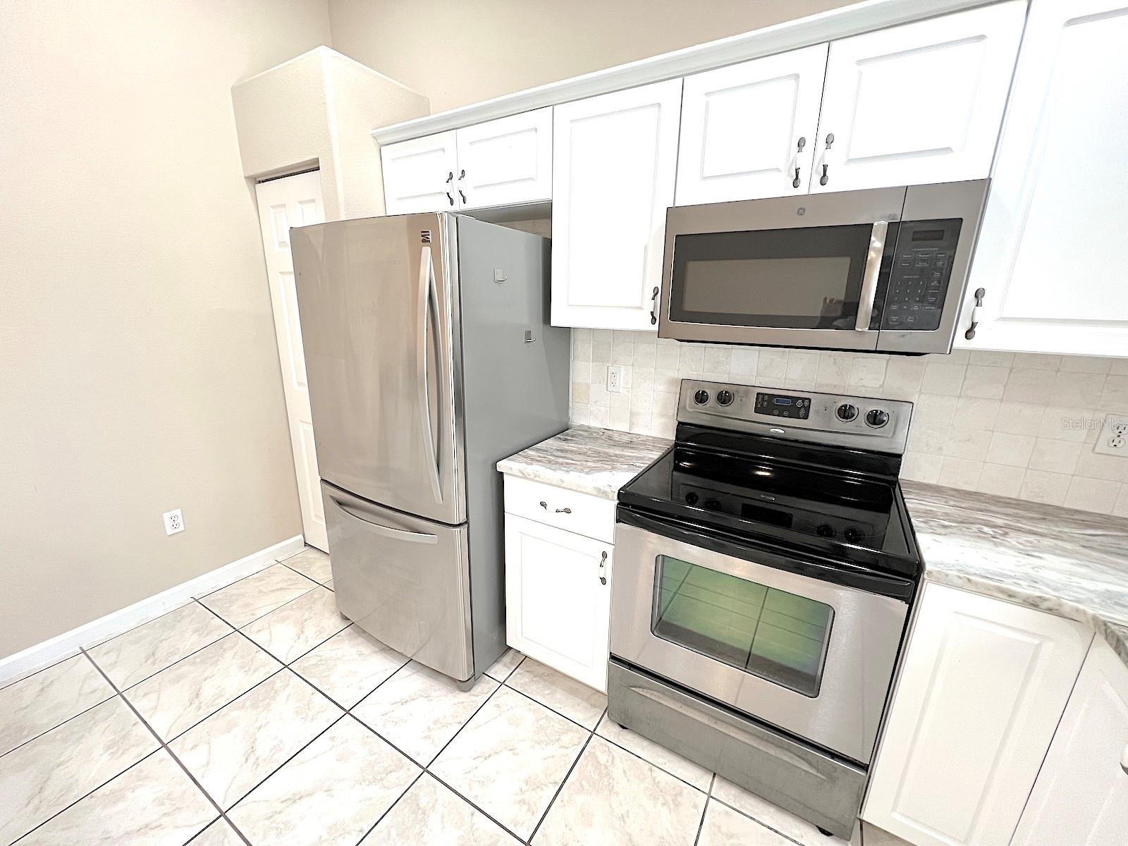 Image 17 of 39 For 142 Rolling Sands Drive