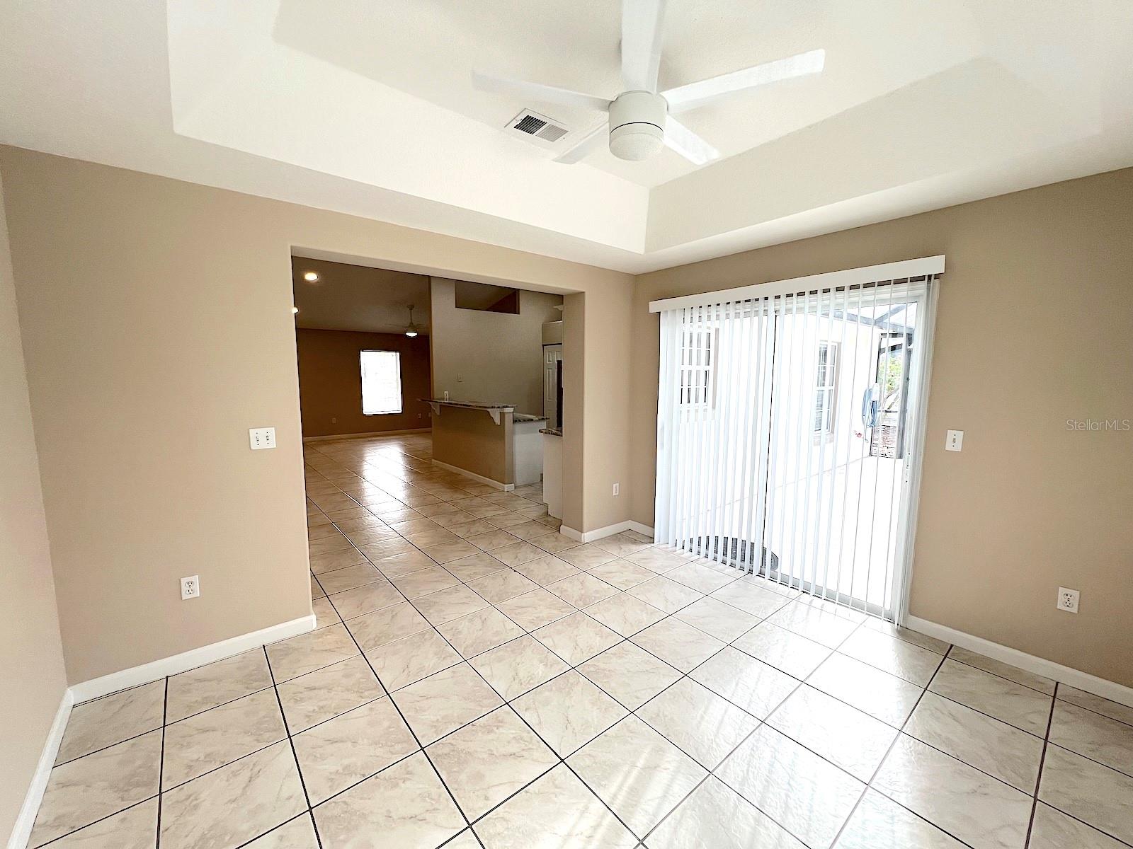 Image 21 of 39 For 142 Rolling Sands Drive