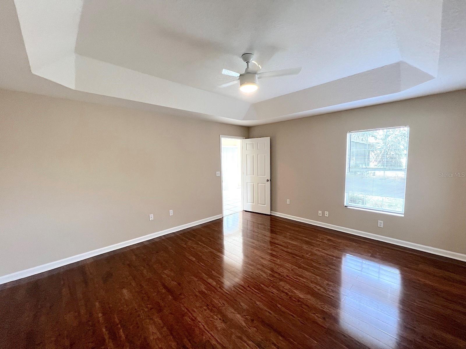 Image 24 of 39 For 142 Rolling Sands Drive